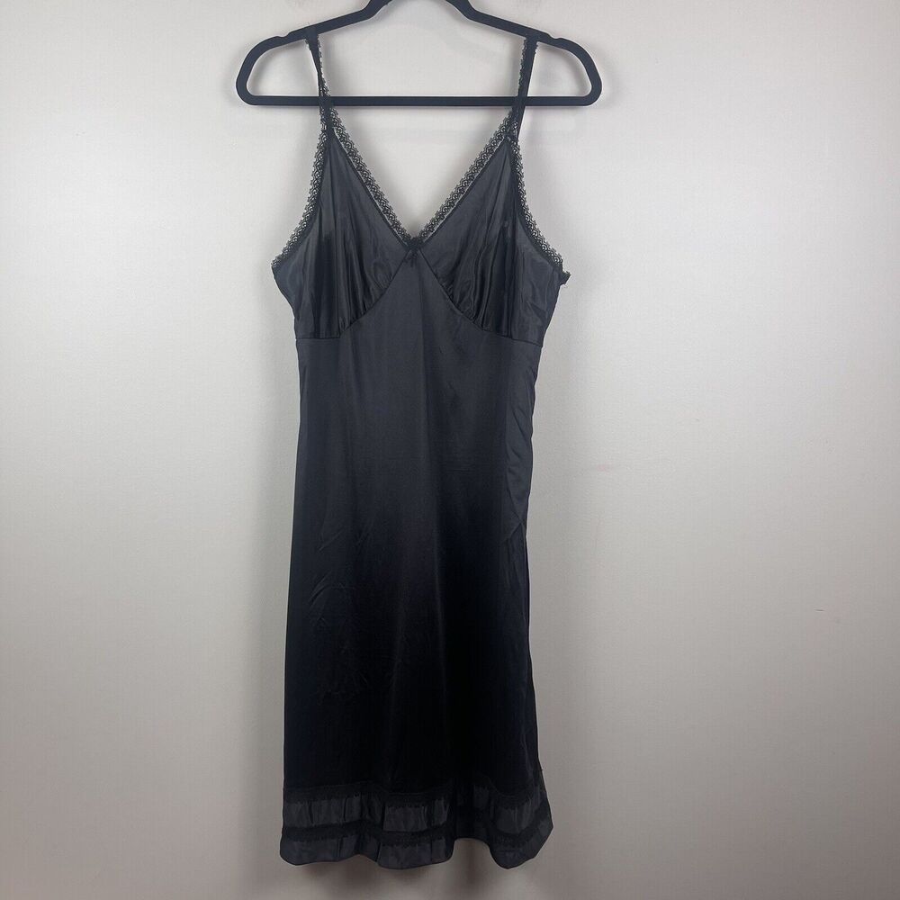 Vintage Sears Womens Nylon Lace Slip Black USA Size 36 Tiered Hem Whimsygoth